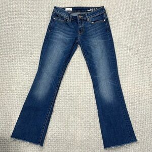 Gap 1969 Sexy Boot Jeans Medium Wash Cropped Frayed Hem Size 26r